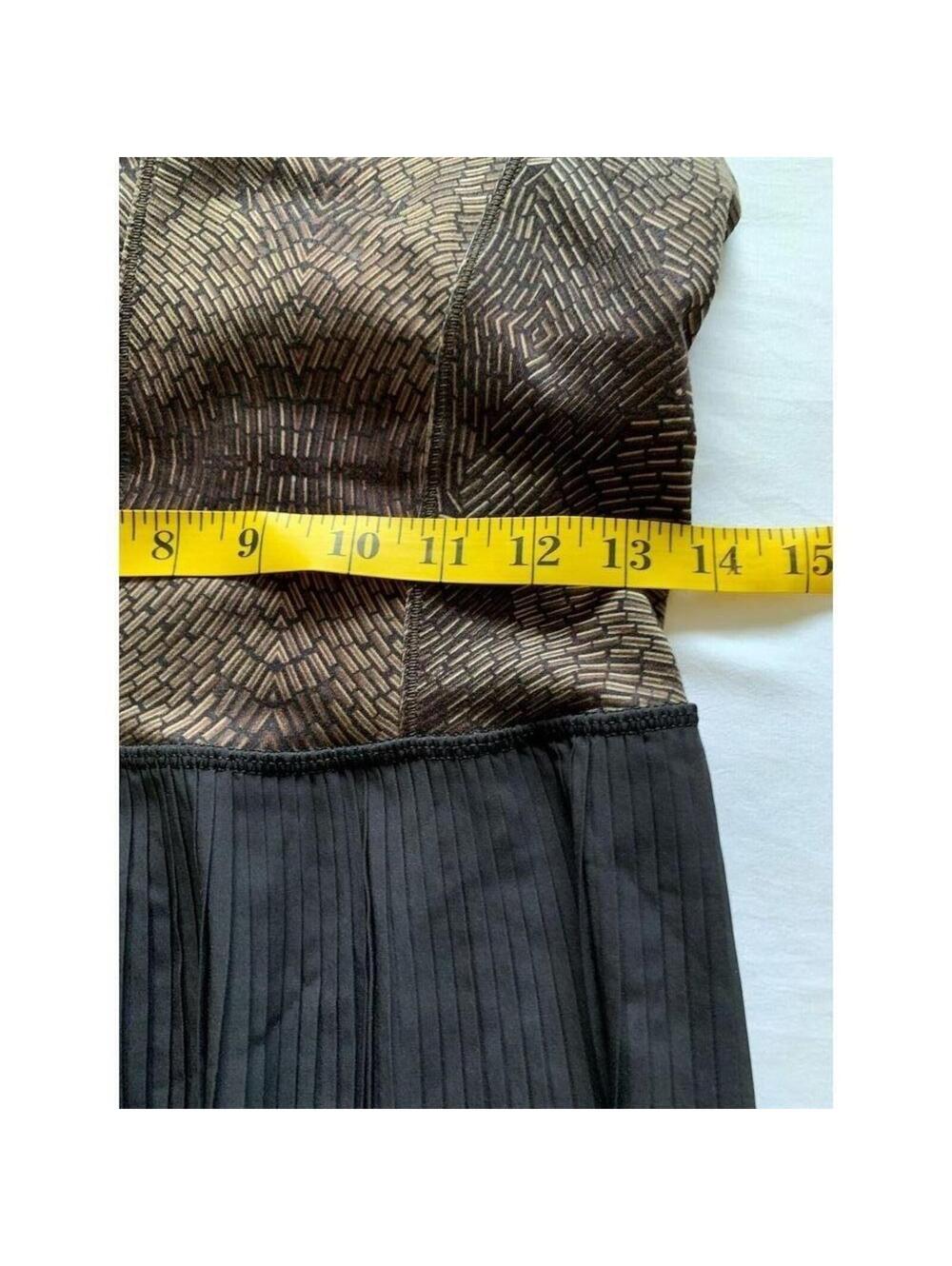 Geometric Mosaic Print Open Back Pleated Mini Dress Brown Black Sleeveless - Picture 5 of 12